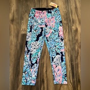 NWT LILLY PULITZER UPF 50  Luxletic 24" High Rise Weekender Midi Legging Size L